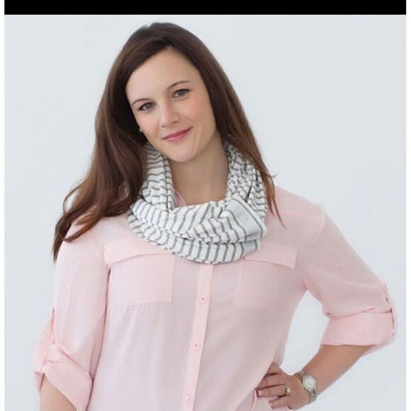 Nuroo Striped Snap Back Baby Infant Nursing Feeding Scarf Breastfeeding Grey NEW - Picture 7 of 7